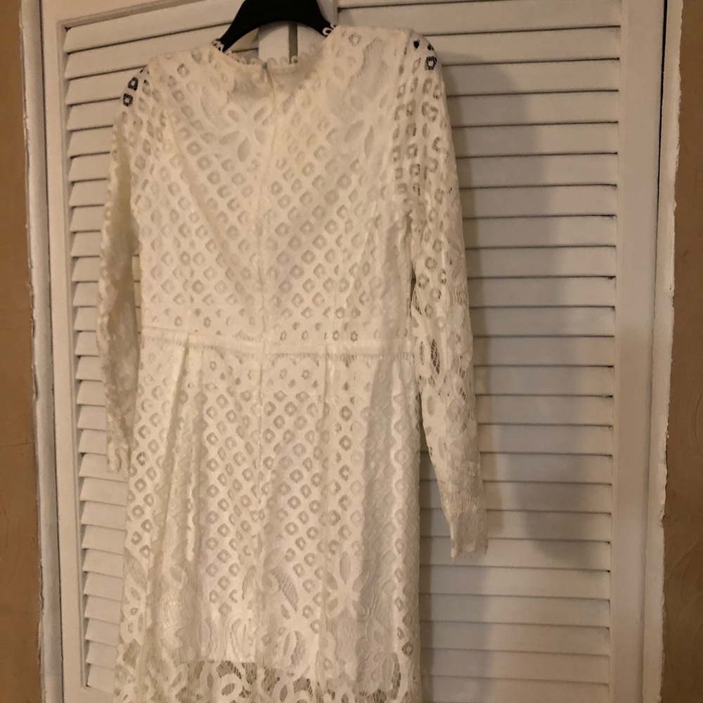 White lace dress